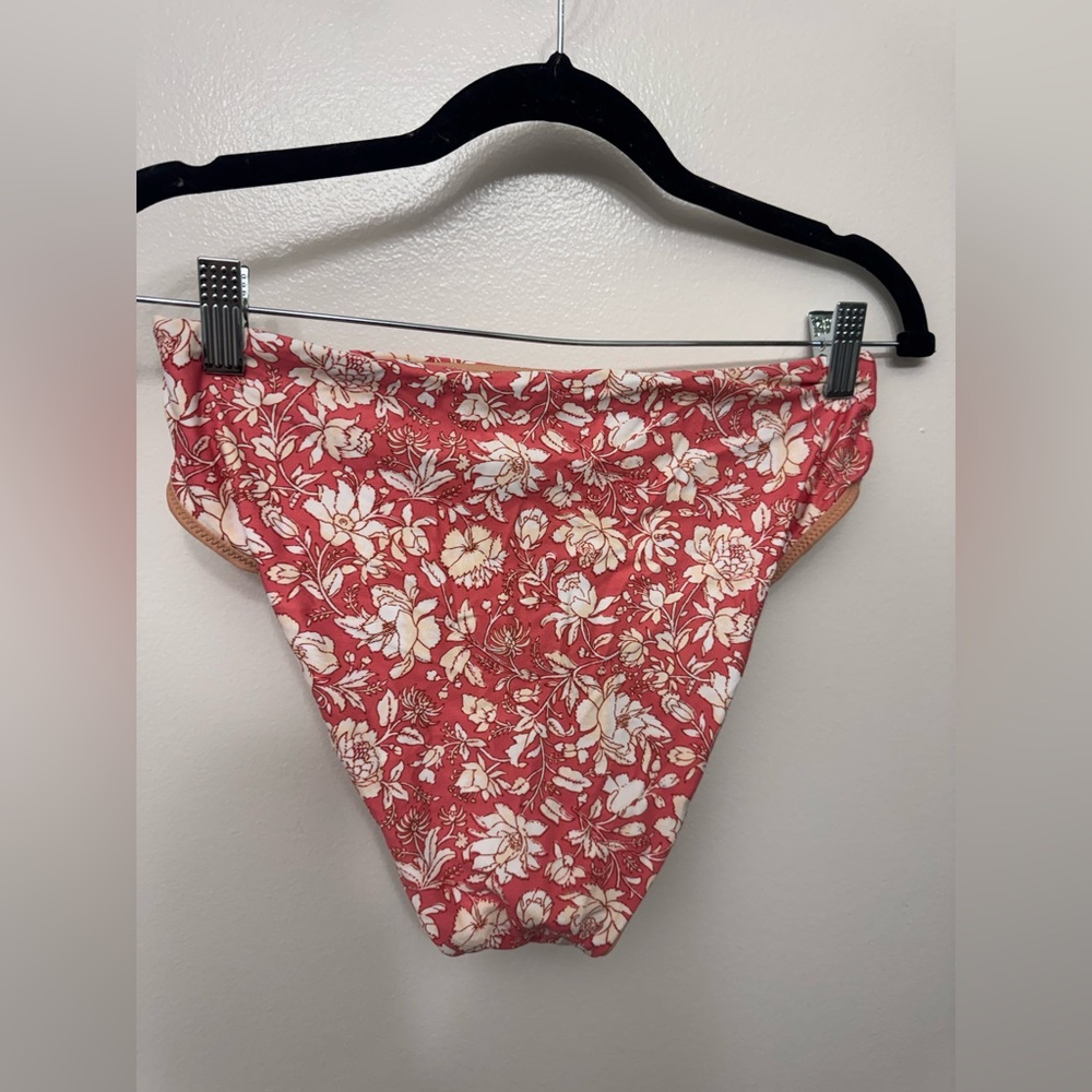NWT J.Crew High Rise Floral Bikini Bottom | Tossed Floral Swim Bottom - Picture 2 of 3